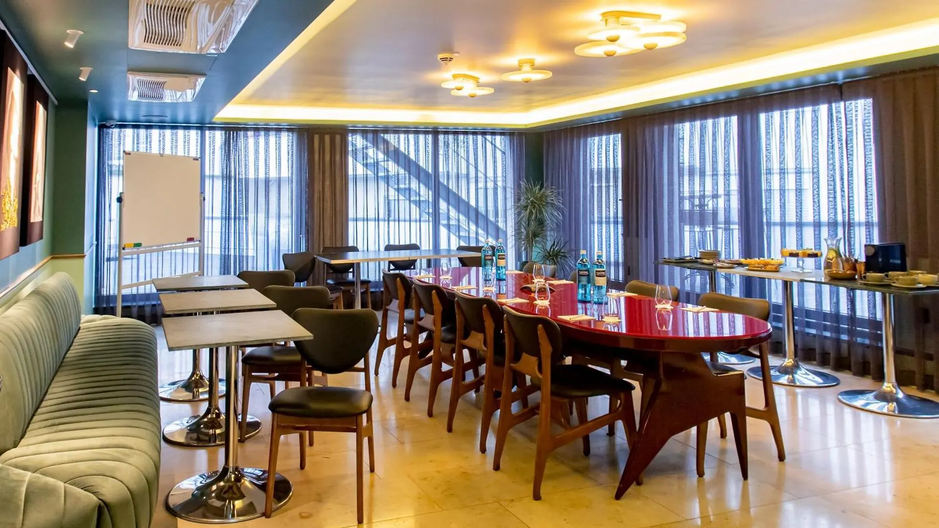 Muze Hotel Dusseldorf - Handwritten Collection 4*,  Almanya