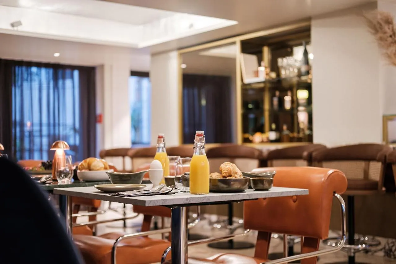 Muze Hotel Dusseldorf - Handwritten Collection 4*,