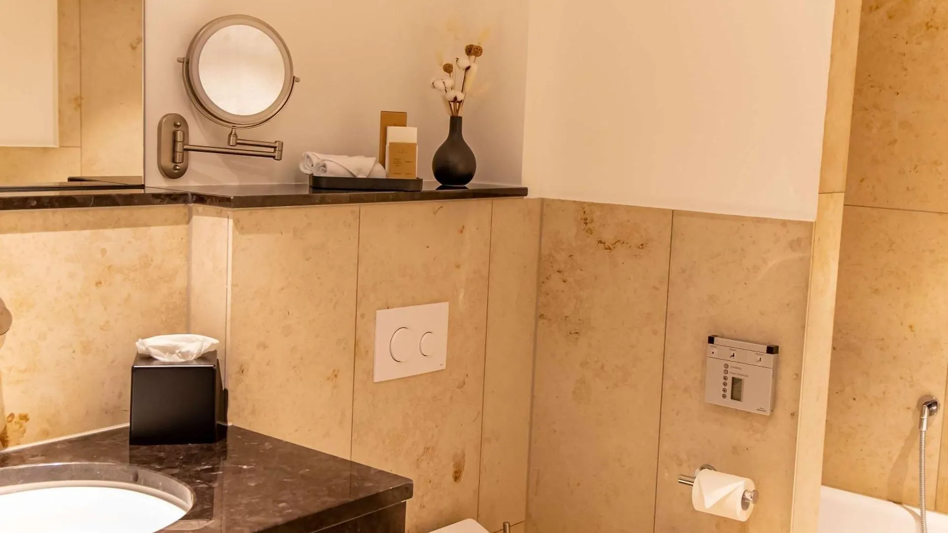 Muze Hotel Dusseldorf - Handwritten Collection 4*,  Allemagne