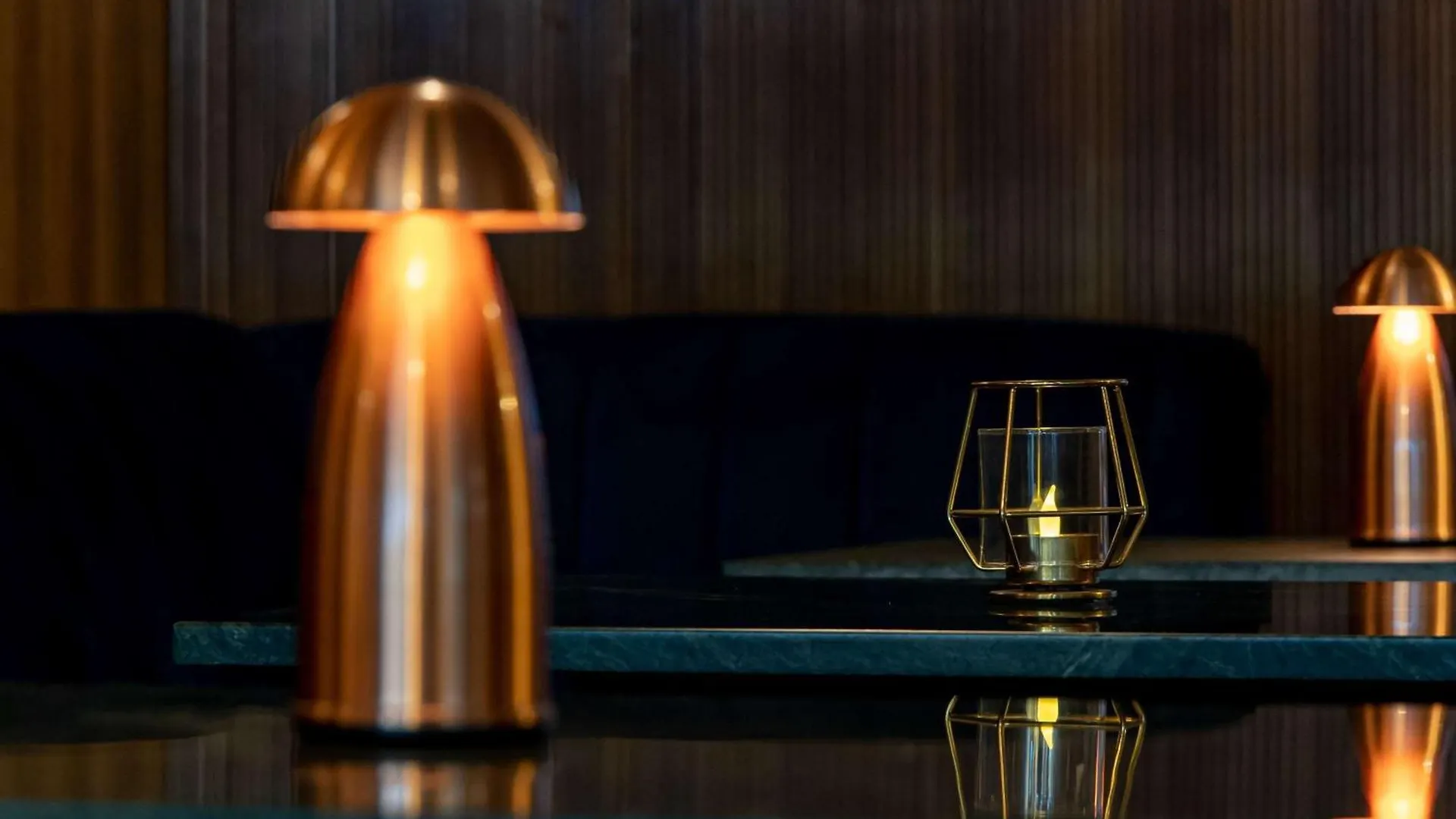 Muze Hotel Dusseldorf - Handwritten Collection